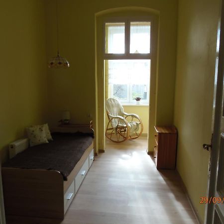 Apartament Kasztanowy Apartment กลีวิตเซ ภายนอก รูปภาพ