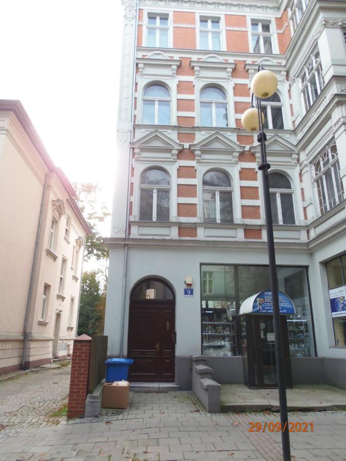 Apartament Kasztanowy Apartment กลีวิตเซ ภายนอก รูปภาพ